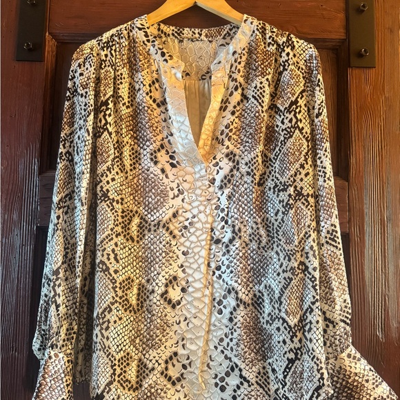 NWOT Elie Tahari Silk Burnout Python Blouse - Picture 3 of 8